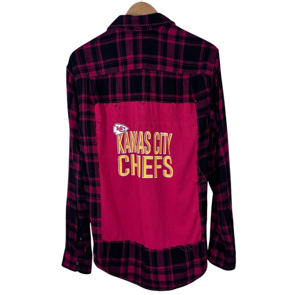 Women’s Flannel‎ Shirt Upcycled Chiefs Patch Medium
